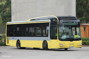 NR331用車駛入停車場休息