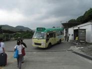 新界專綫小巴73線以崇山新村為總站