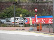 2014年1月站景，巴士站旁邊空地用作臨時停車場