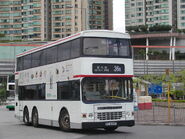 36B線用車正駛離佐敦（匯翔道）總站