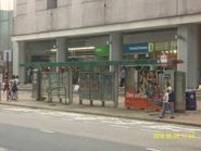 從對面觀看後端站位（2010年8月）