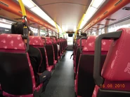 配上印有「巴士仔」圖案座椅的車廂