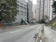 世和中心對出的一段亦是斜路