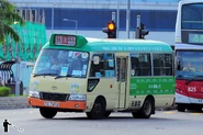 619線用車駛入橋發街