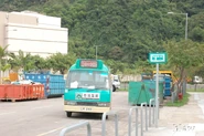 站景，小巴於駿昌街盡頭掉頭後停靠此站（2011年11月）