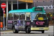 A Route 79K minibus was entering Mong Kok East Station