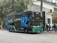 城巴威馳騰WSD6121BR3FCEV到達零碳天地會場