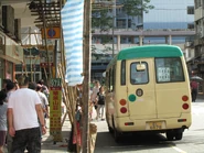 從車站後面看總站（2011年6月）