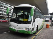 NR945線早上班次於港澳碼頭巴士總站落客