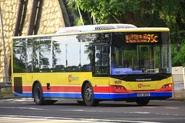 青年JNP6105GR間中行走95C線