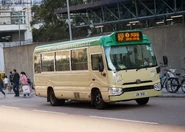A minibus on Route 60P PM through trip was U-turning to return to Chun Yeung Estate after arriving at Sha Tin Station