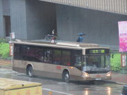 屬九龍灣車廠（K）的富豪B7RLE（AVC60／RH9265）以跨廠特身份行走68線