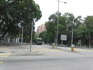 連接朗屏路的一端