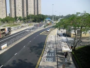 Kwongfukestate 1301.jpg (719 KB) 從行人天橋俯瞰北行站(2013年1月)