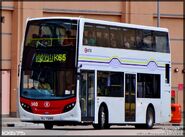 港鐵巴士首輛Enviro400（140）於2012年5月27日在K65綫首航，成為港鐵巴士第三款可駕馭屏山屏廈路的車型