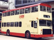 CJ2563 36M.jpg (97 KB) 第二批亞歷山大車身丹尼士喝采,配上向後推開的司機門(圖為N121/CJ2563)