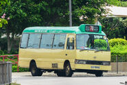 70線用車抵達大角咀（維港灣）
