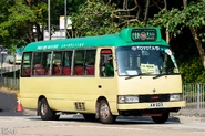 KNGMB AW923@79S.jpg (1,010 KB) Minibuses on Route 79S is mainly deployed from Route 79M, with a yellow sign at the front of the vehicle.