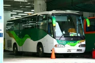 環島旅運的斯堪尼亞K114IB，該車曾是綽號「陸軍一號」的冠忠及新世界高層專車