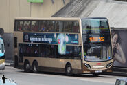 Enviro500 MMC（ATENU）為182線其中一款用車