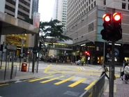 與德輔道中交界