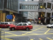 與皇后大道中交界