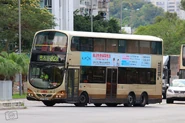82X線用車正轉入銀城街