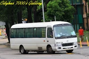 愉景灣交通服務的豐田Coaster XZB59R
