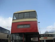 九巴早期布牌，同一布牌上同時列出路線編號及兩邊起訖點