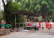 Hong Yat Hse 20240207 1.jpg (894 KB) 車站遺址,附近已圍上圍板,不可進內(2024年2月)