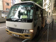 晶晶豐田Coaster用車(HA7882)，上一代為三菱Rosa行走NR812線，曾行走NR835線，現時為晶晶的替車