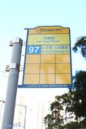 97線站牌，站名為「利東邨」（2014年1月）