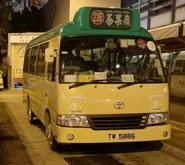 050004 ToyotacoasterTW5886,KL23B.jpg (1.86 MB) 23B線曾以觀塘(同仁街)為總站