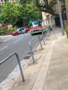 Conduit Road Imperial Court 20180522.jpg (246 KB) 專綫小巴3號線在帝豪閣站上客