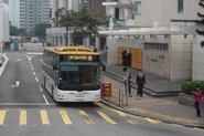 此街現已為進出東涌站總站通道