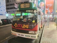 EE6610@NT96M 20250121 193010.jpg (3.84 MB) 96M線小巴EE6610停泊於荃灣(海壩街)(2025年1月)