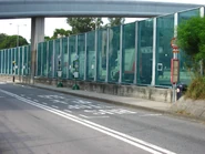 南行站，當時仍未建有巴士站上蓋（2010年8月）