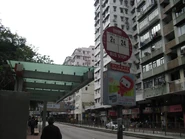 站景，當時站柱仍設有廣告箱（2013年1月）