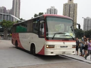 前天祥旅遊的五十鈴LT132L，車牌現被新的大宇BH117L套上