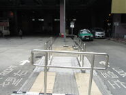 天富總站的「只供輪椅人士上落車處」