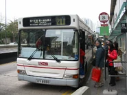 Route 211turns back at the circular point at the eastbound stop (September 2009)