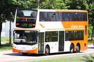 龍運第二批歐四版Enviro500，上層報站機位置下加設電視擋，曾貼上「2010」字眼