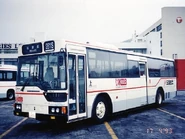 MitsubishiFusoMP618 KMB02.jpg (64 KB) FL5622服役於九巴時期