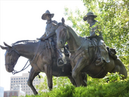 Pikes peak range memorial statue