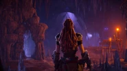 Aloy approaching the gene locked hatch.