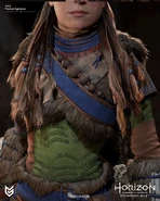 Closeup artwork of Aloy wearing the Nora Tracker by Thomas Sykutera.[1]