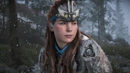 Aloy talking to Naltuk.