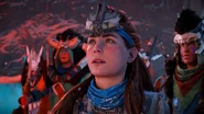 Aloy looking around.