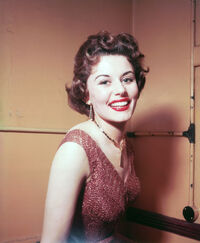 Eunice Gayson (1928 – 2018)