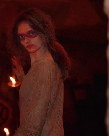 Strange Young Woman As Above So Below Horror Film Wiki Fandom Strange Young Woman As Above So Below Horror Film Wiki Fandom